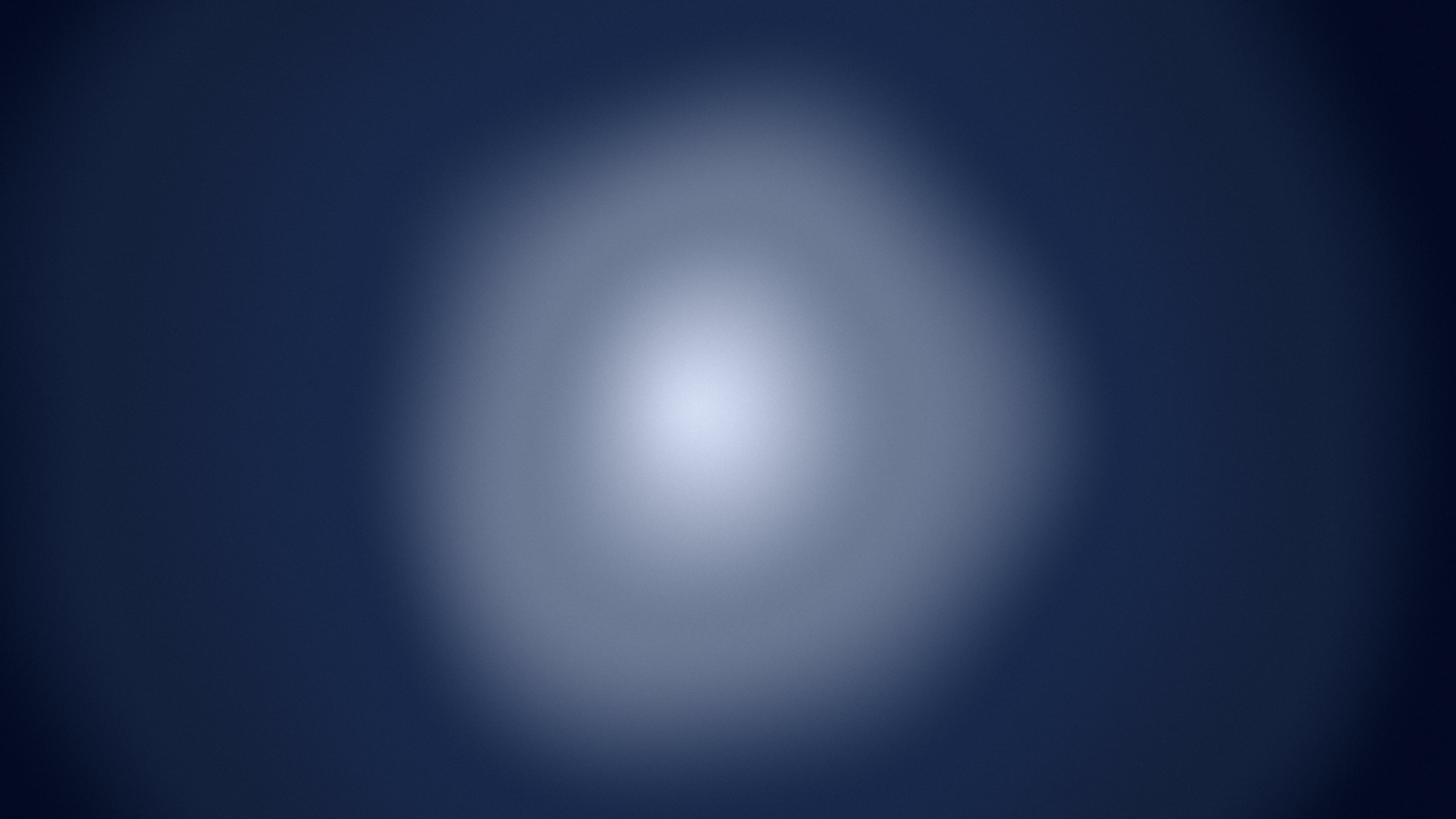 Navy and Ivory Aura Gradient desktop wallpaper in 4K