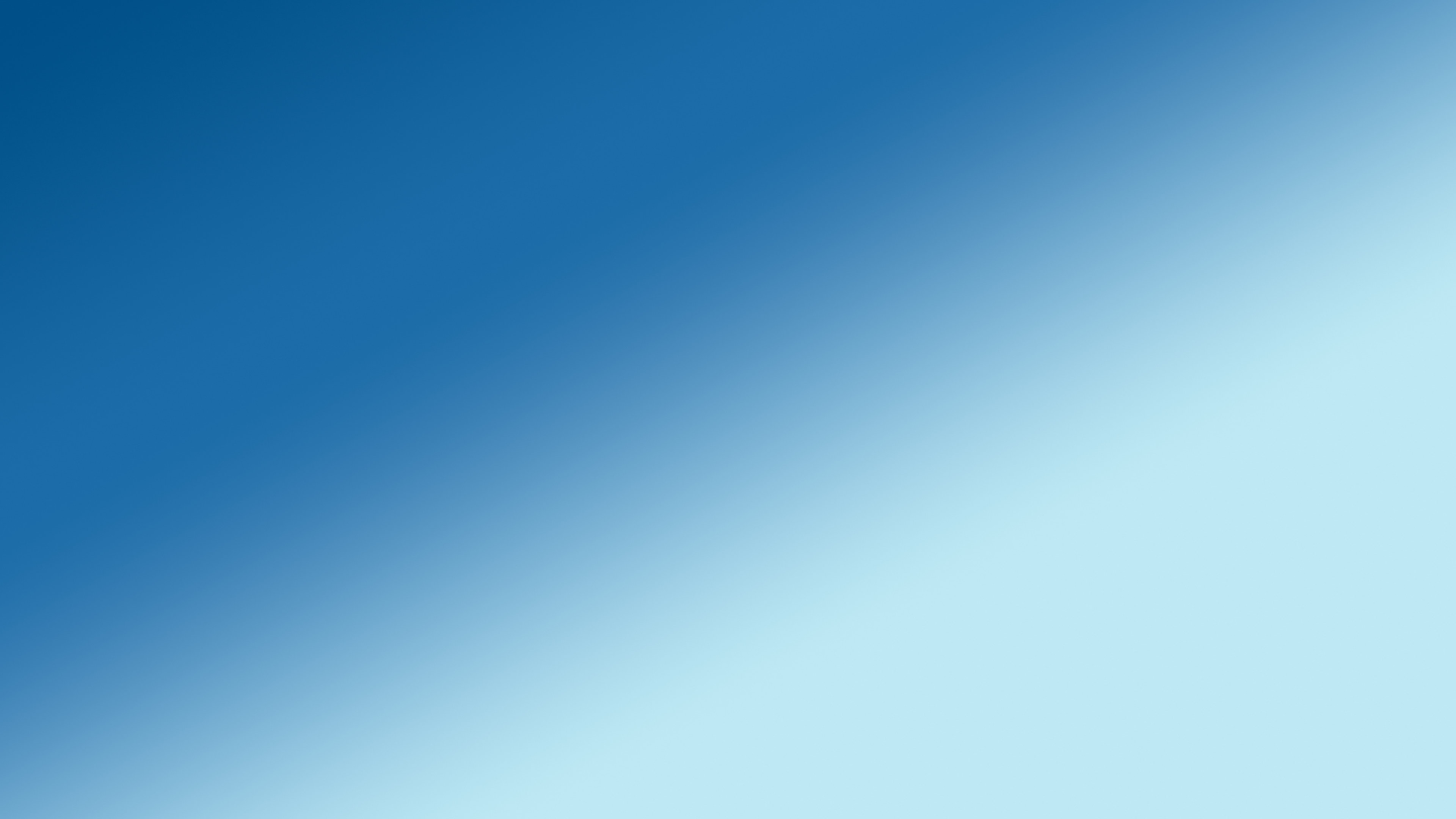Ocean Blue Diagonal Ombre Gradient desktop wallpaper in 4K