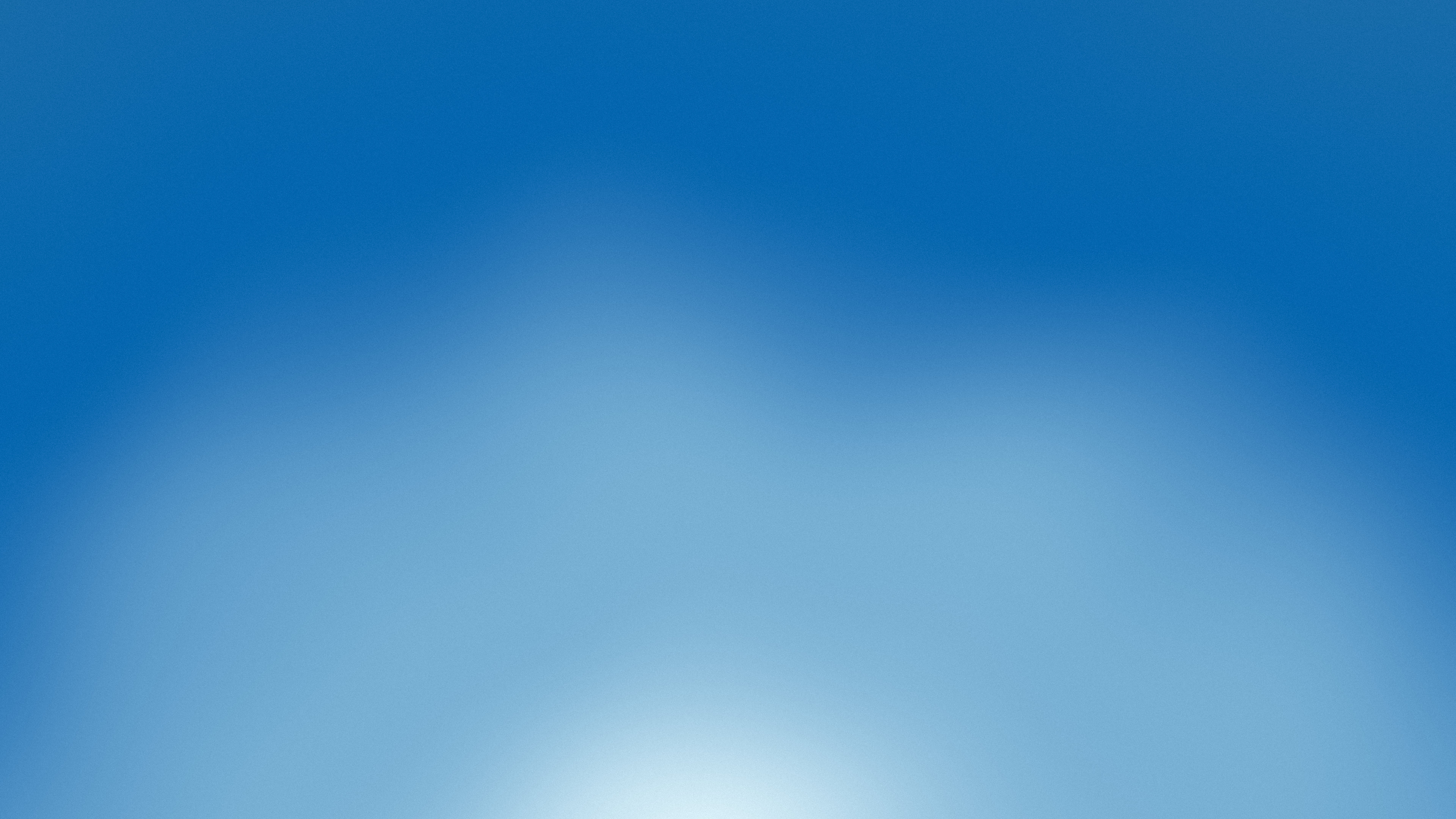 Ocean Blue Sunrise Aura Gradient desktop wallpaper in 4K